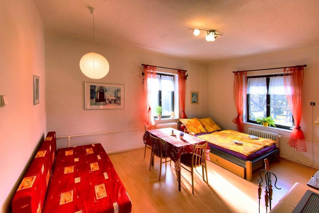 Penzion Nemilek Kolinec Bagian luar foto