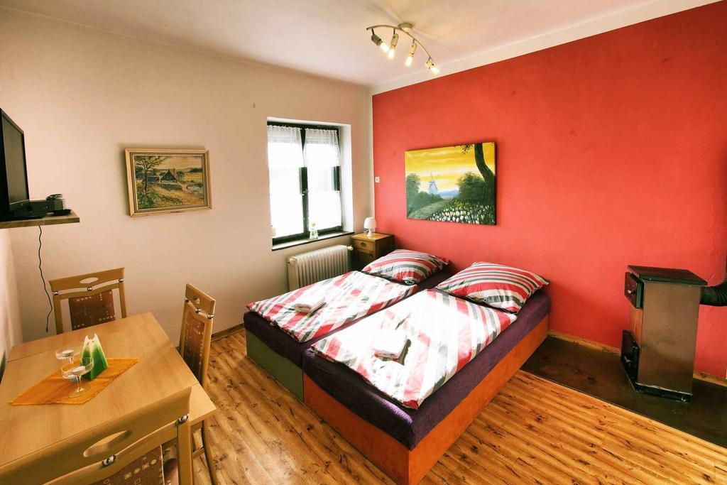 Penzion Nemilek Kolinec Bagian luar foto